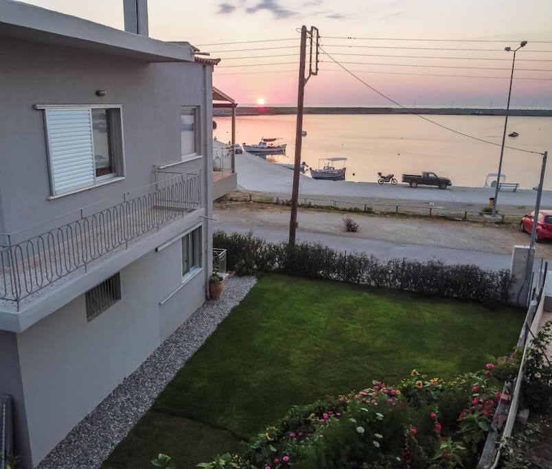Apartamento Phaos I Kyparissia Exterior foto